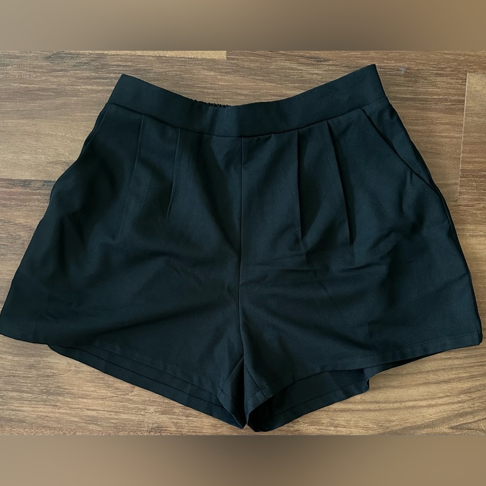 Umgee Classic Black Women's Shorts